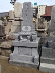 和風墓石