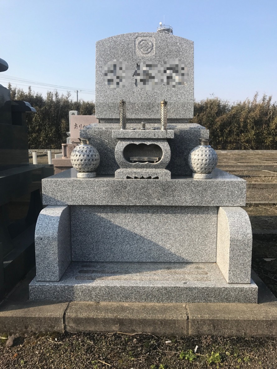 洋風墓石