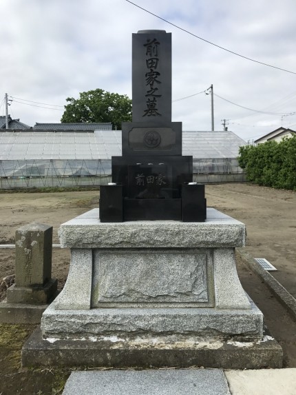 墓石リフォーム前