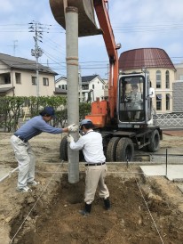 基礎杭打ち込み