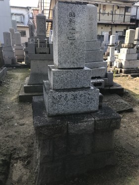 墓石クリーニング前